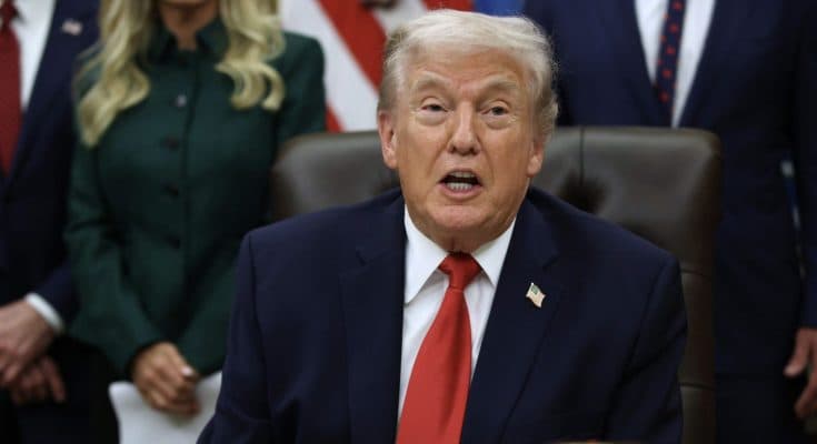 💔 ☹️Trump Sounds Off After 39 Shot, Multiple Killed In Blue City